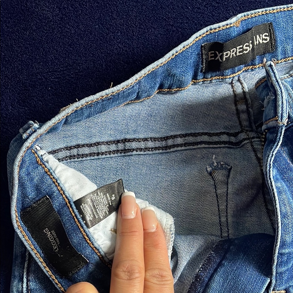 Distressed Blue Jeans - Picture 2 of 3